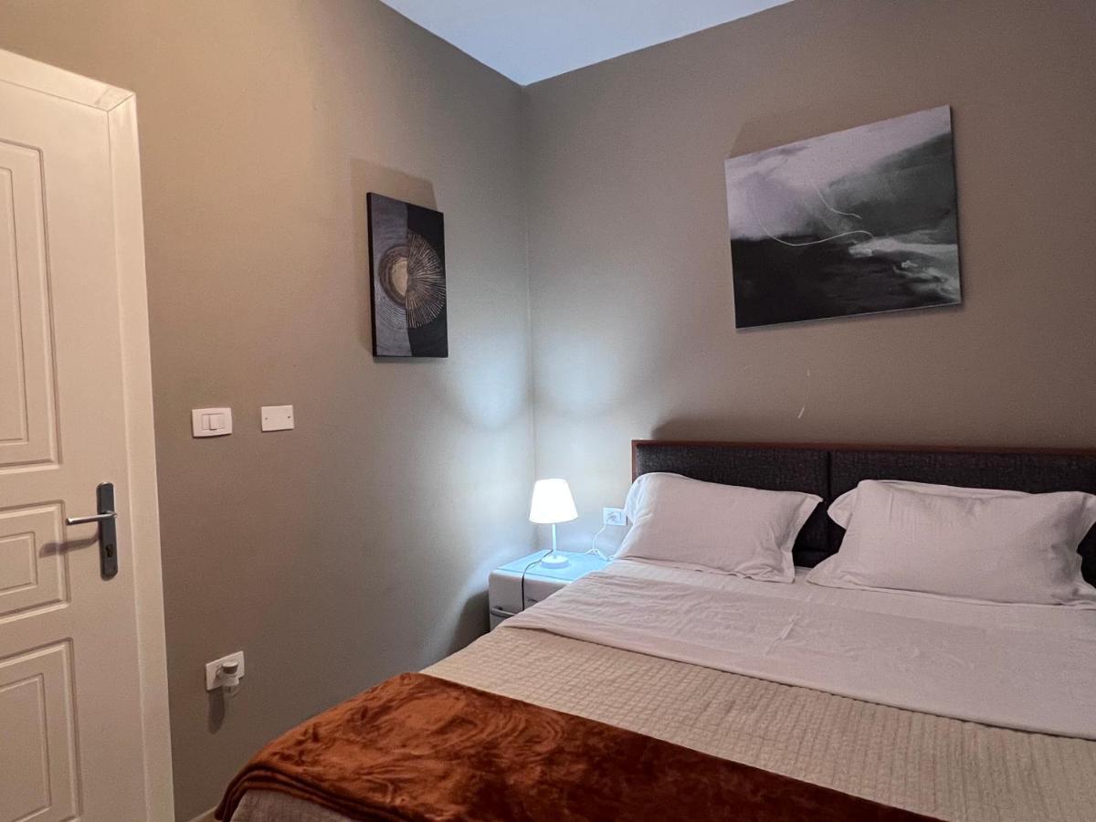 Bobi Hotel Shkodër Eksteriør billede